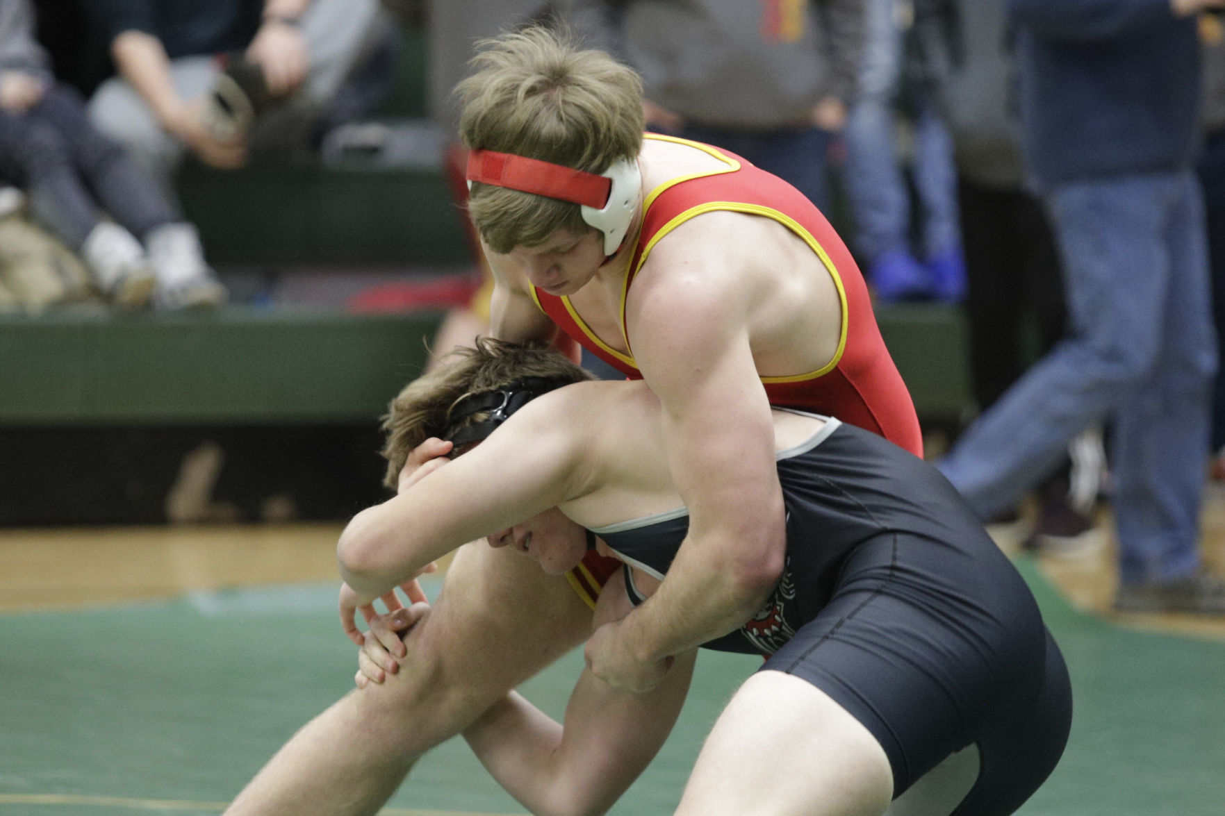 GALERY-2A-wrestling-regional-031-020920.JPG